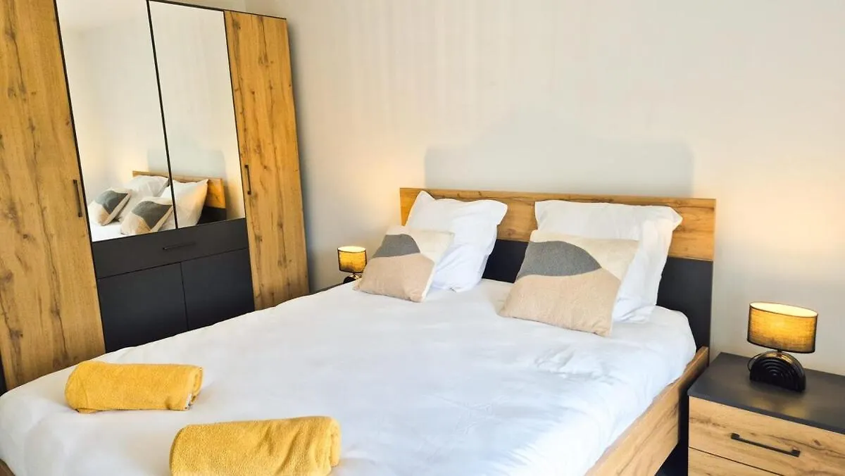 Appartamento Joli Appartement Avec Terrasse - Climatisation Drap