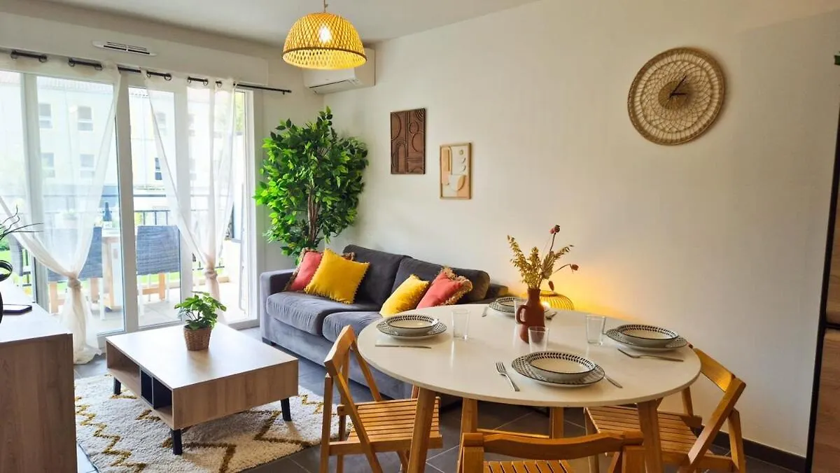Joli Appartement Avec Terrasse - Climatisation Drap