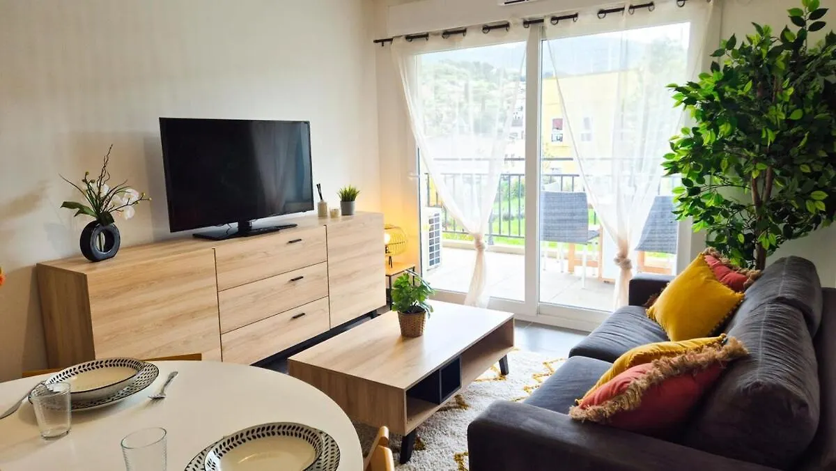 Joli Appartement Avec Terrasse - Climatisation Drap